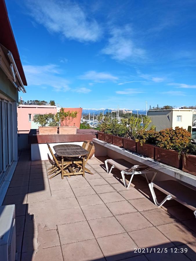 Appartement Rooftop- Jacuzzi - Terrasse - Parking à Antibes Extérieur photo